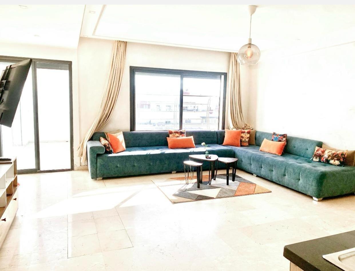 Appartement Cosy 80 M2 With 2 Balcony 5min Hassan 2 Casablanca