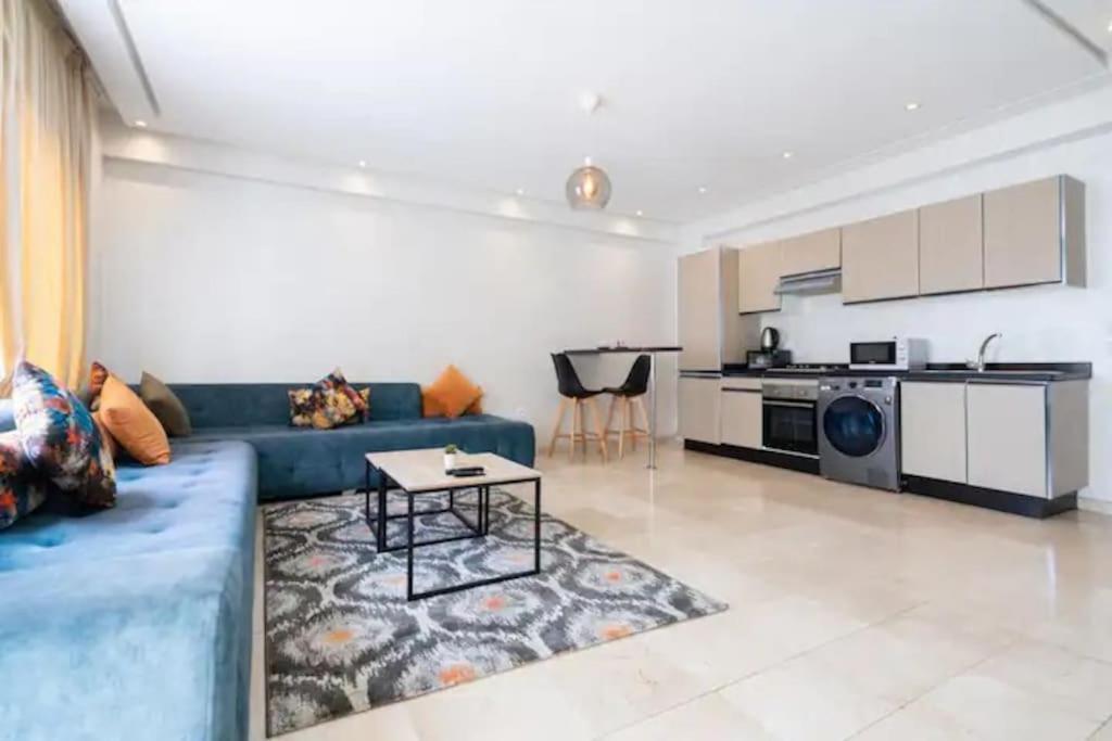 Appartement Cosy 80 M2 With 2 Balcony 5min Hassan 2 Casablanca