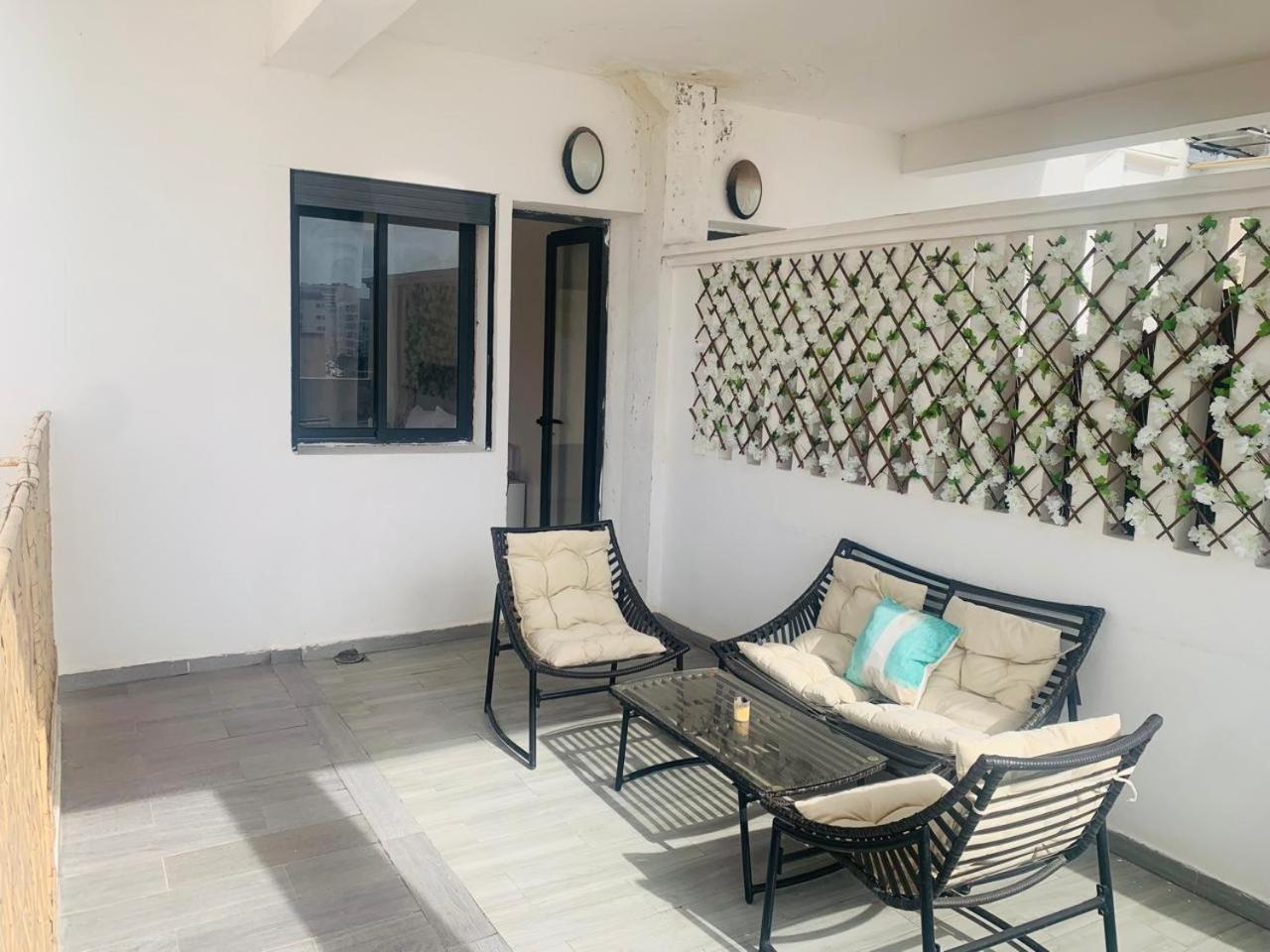 Cosy 80 M2 With 2 Balcony 5min Hassan 2 *