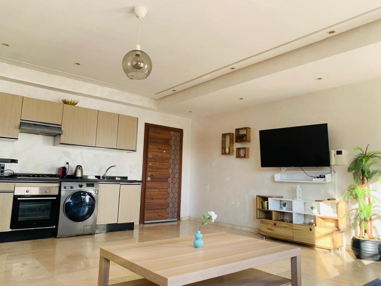 Cosy 80 M2 With 2 Balcony 5min Hassan 2 Appartement